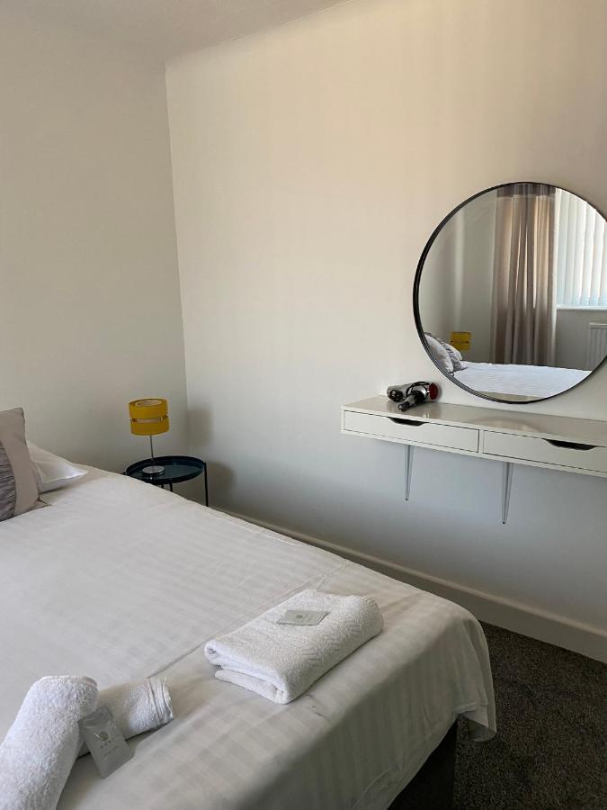 M&J Apartment Blackpool Esterno foto